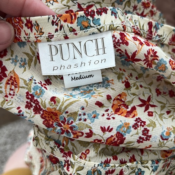 Punch Fashion Maxi Lace Floral Peasant Skirt - Picture 5 of 7